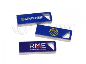 YF-печать логотипа на флешках