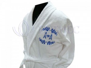 Вышивка на халатах