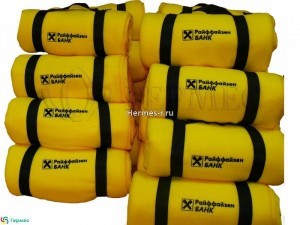 Нанесение логотипов на пледы в ремнях