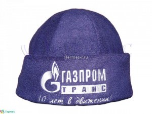 Вышивка на флисовой шапке