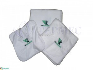 машинная вышивка на пледе-подушке