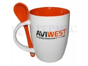 Печать двухцветного логотипа на кружке с ложкой