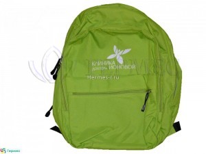 нанесение логотипа на рюкзаке