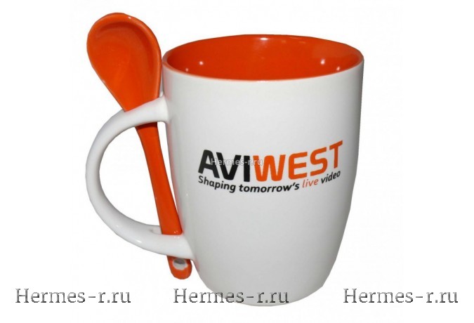 Печать двухцветного логотипа на кружке с ложкой